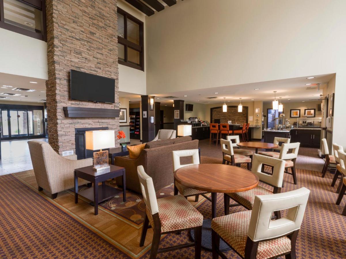 Staybridge Suites West Edmonton By Ihg Exteriér fotografie